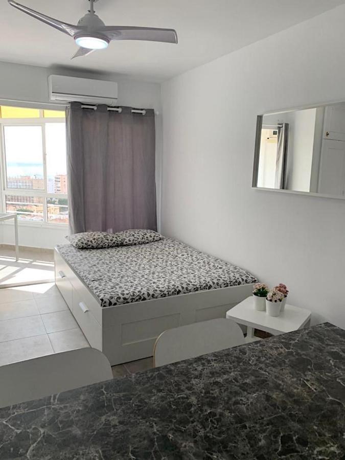 Studio With Sea Views In Torremolinos Lejlighed Eksteriør billede
